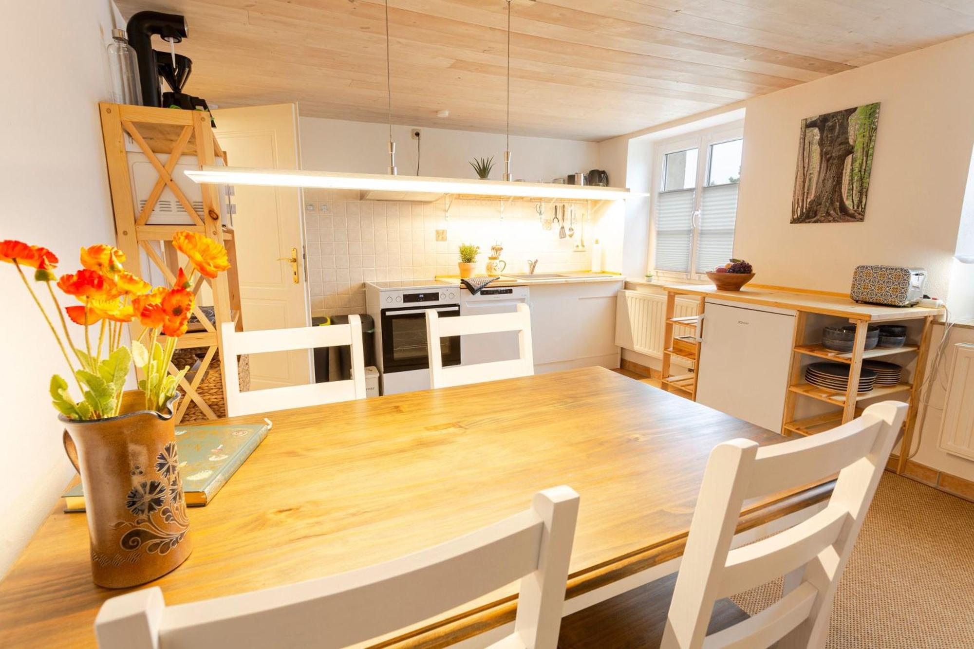 Ferienwohnungen Klein Kapelle Gingst Exteriör bild